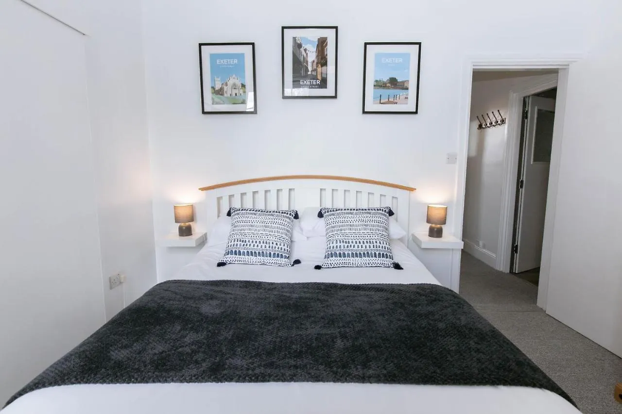 Peaceful Apartment, Private Parking, Long Stay Prices, Close To Uni, Hosp, Centre 埃克塞特